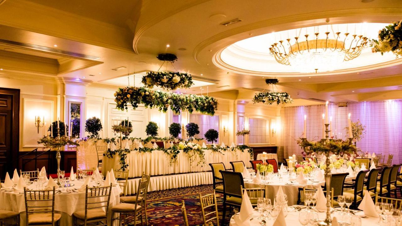 The Keadeen Hotel Нюбридж Екстериор снимка