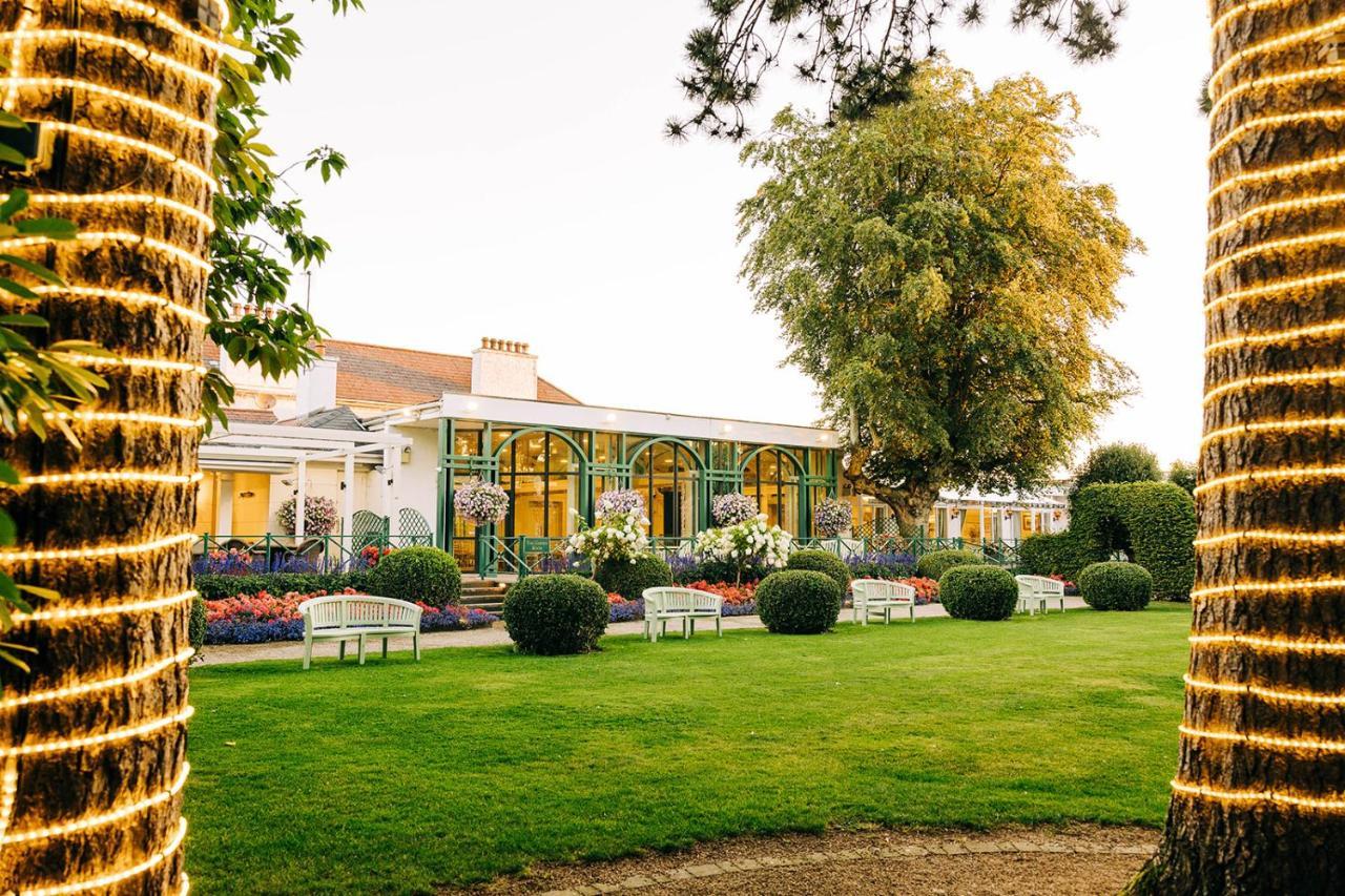 The Keadeen Hotel Нюбридж Екстериор снимка